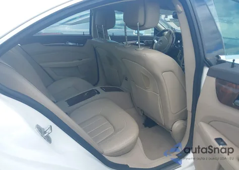 2012 Mercedes-Benz Cls 550 z USA, uszkodzony, nr VIN WDDLJ7DB3CA030659